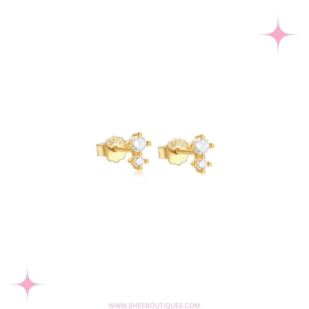 ESSENTIAL DOTS STUDS