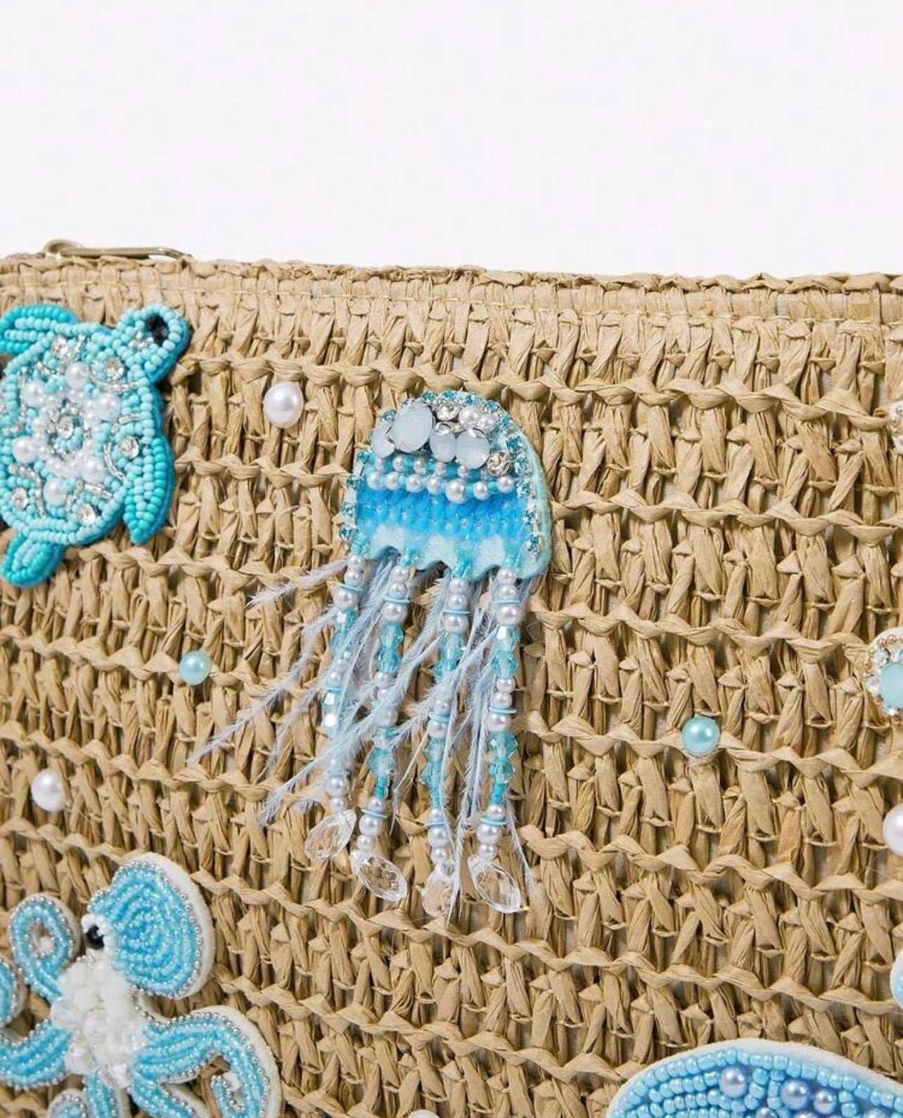 SUMMER POUCH