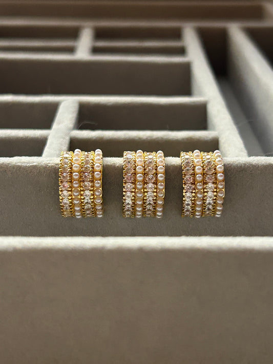 PEARL EAR CUFF