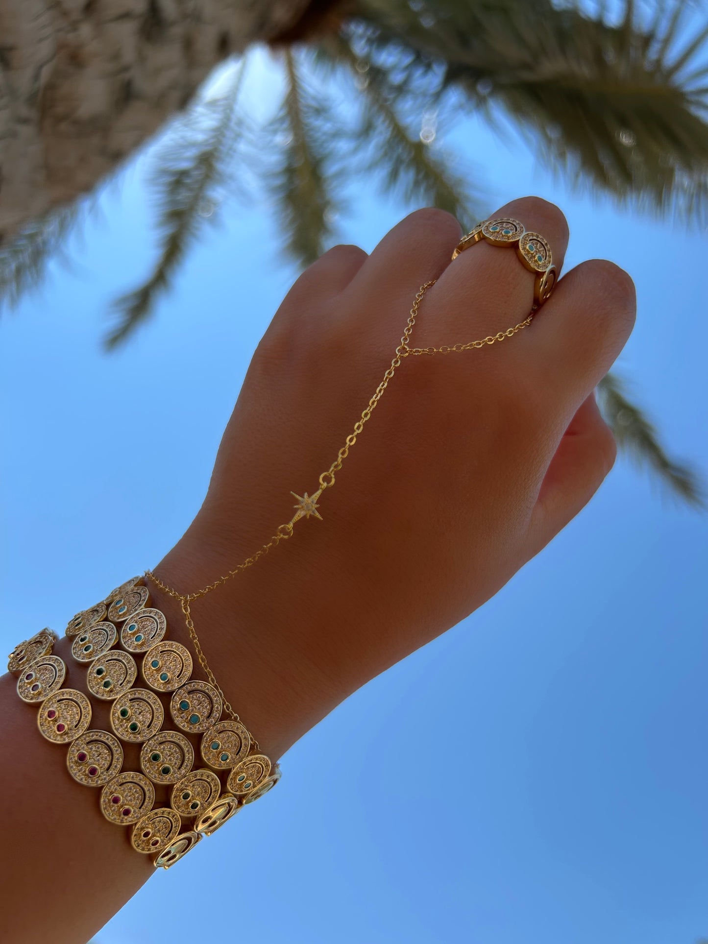 NEW HAND CHAIN BRACELET