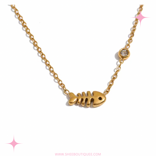 TINY FISH NECKLACE
