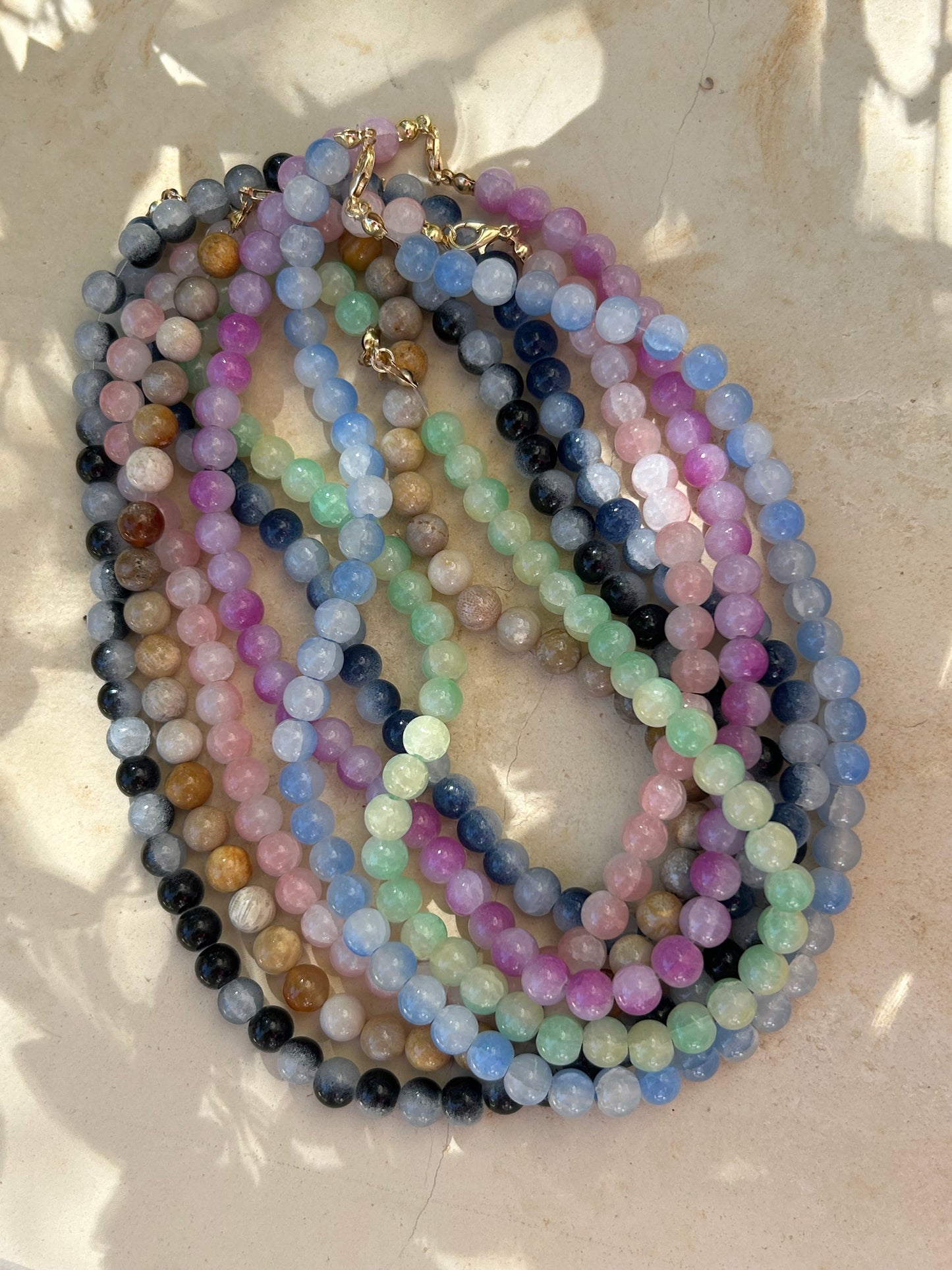 BEADED STONES CHOKER