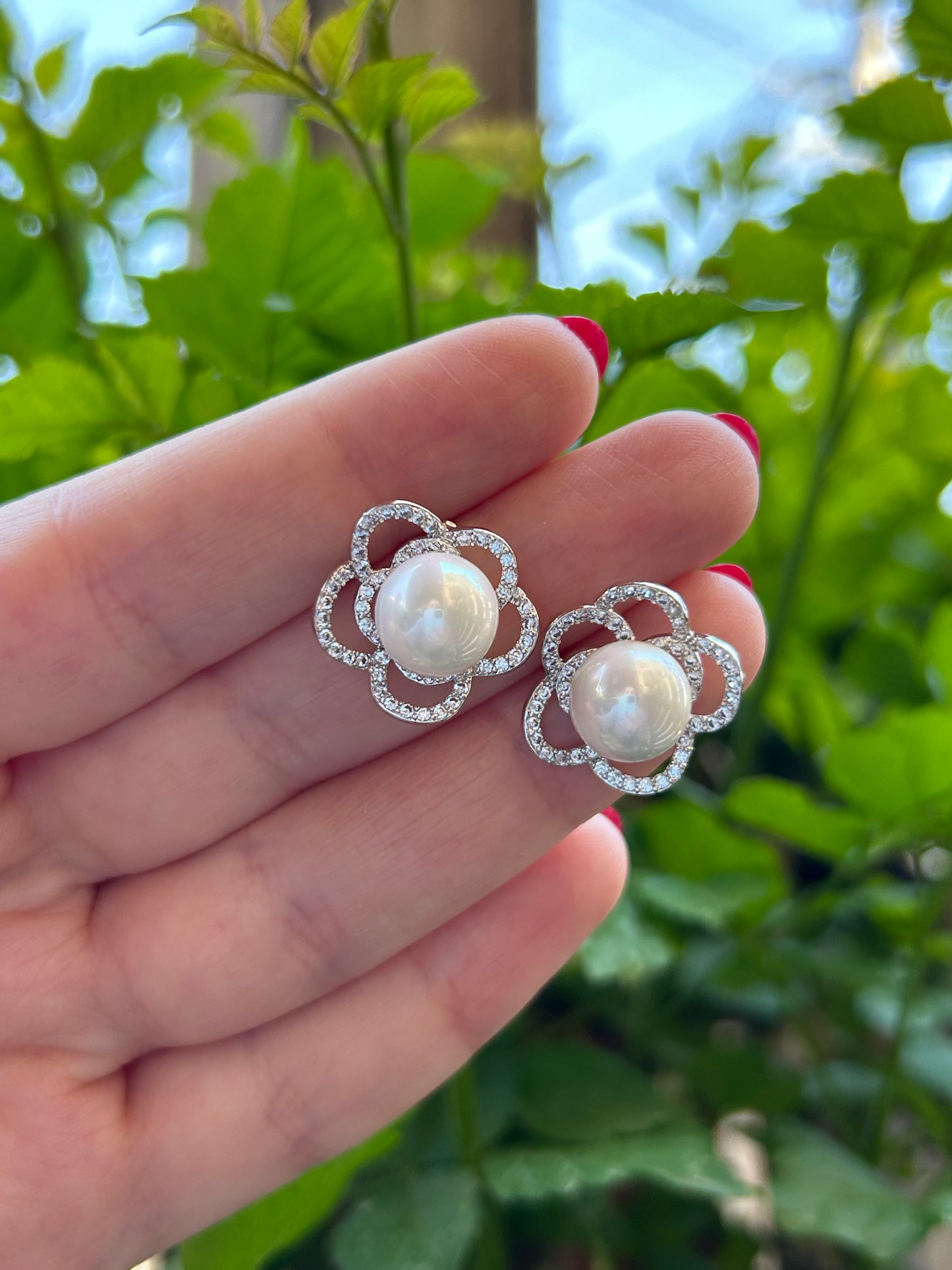 PEARL FLOWER EARRINGS