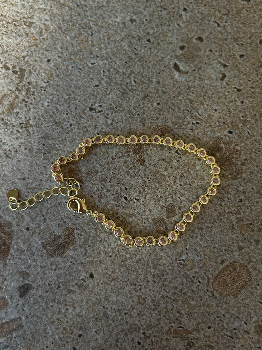 BABY PINK CIRCLE BRACELET