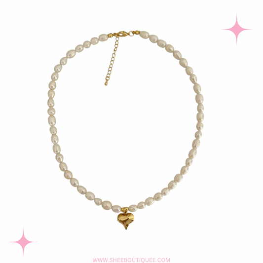 HEART PERAL NECKLACE