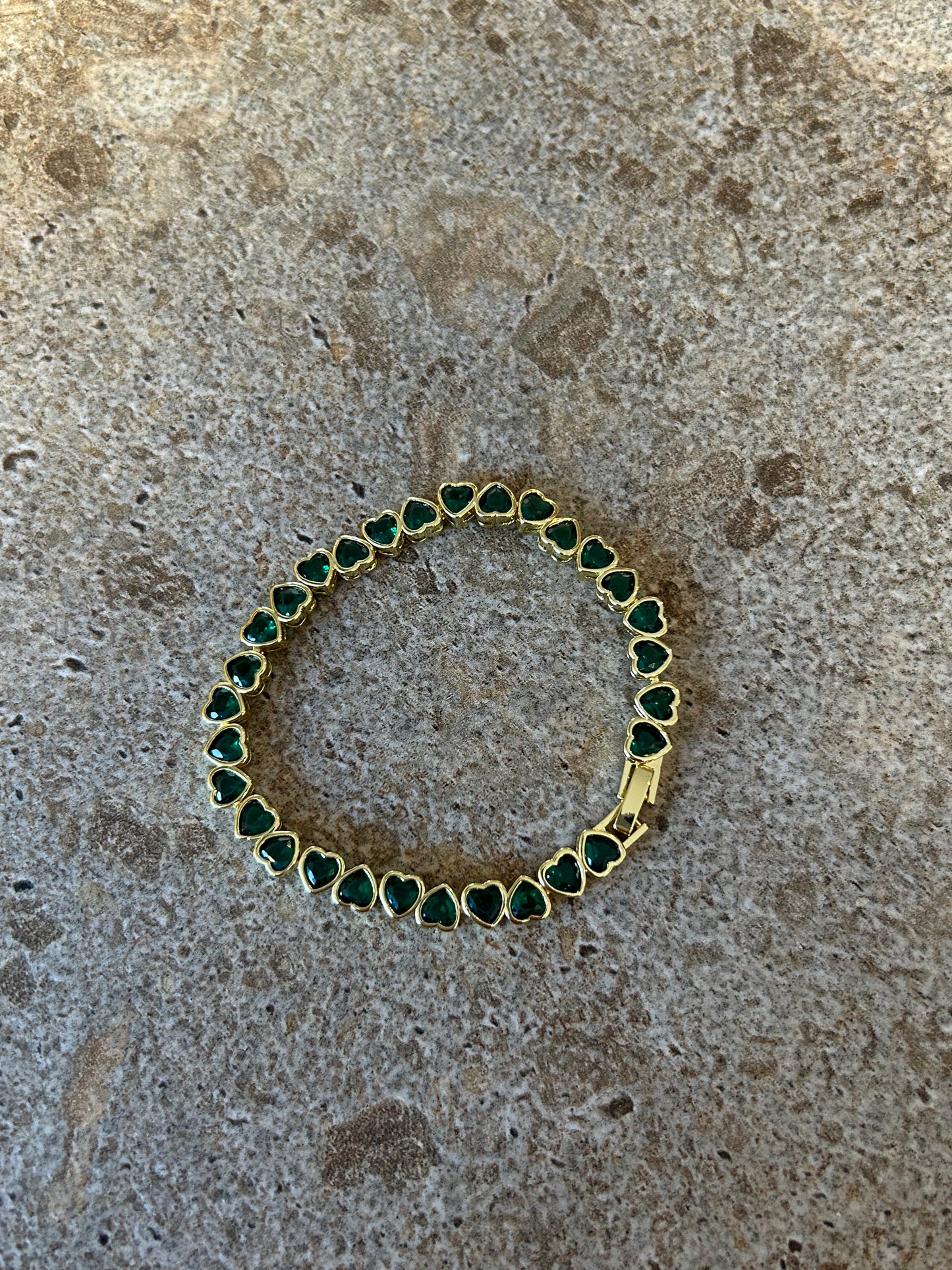 GREEN HEARTS BRACELET
